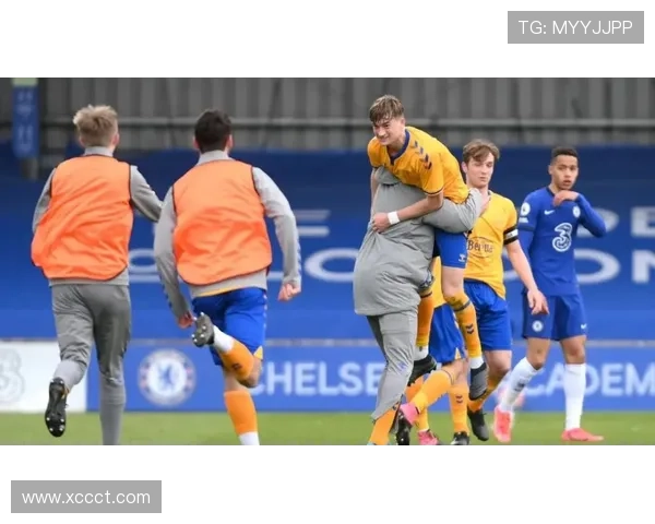 布雷西亚尼可出战帕里西基恩动态