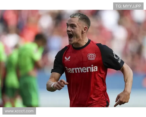 拜仁巴黎欧冠震撼 英超显羔羊态